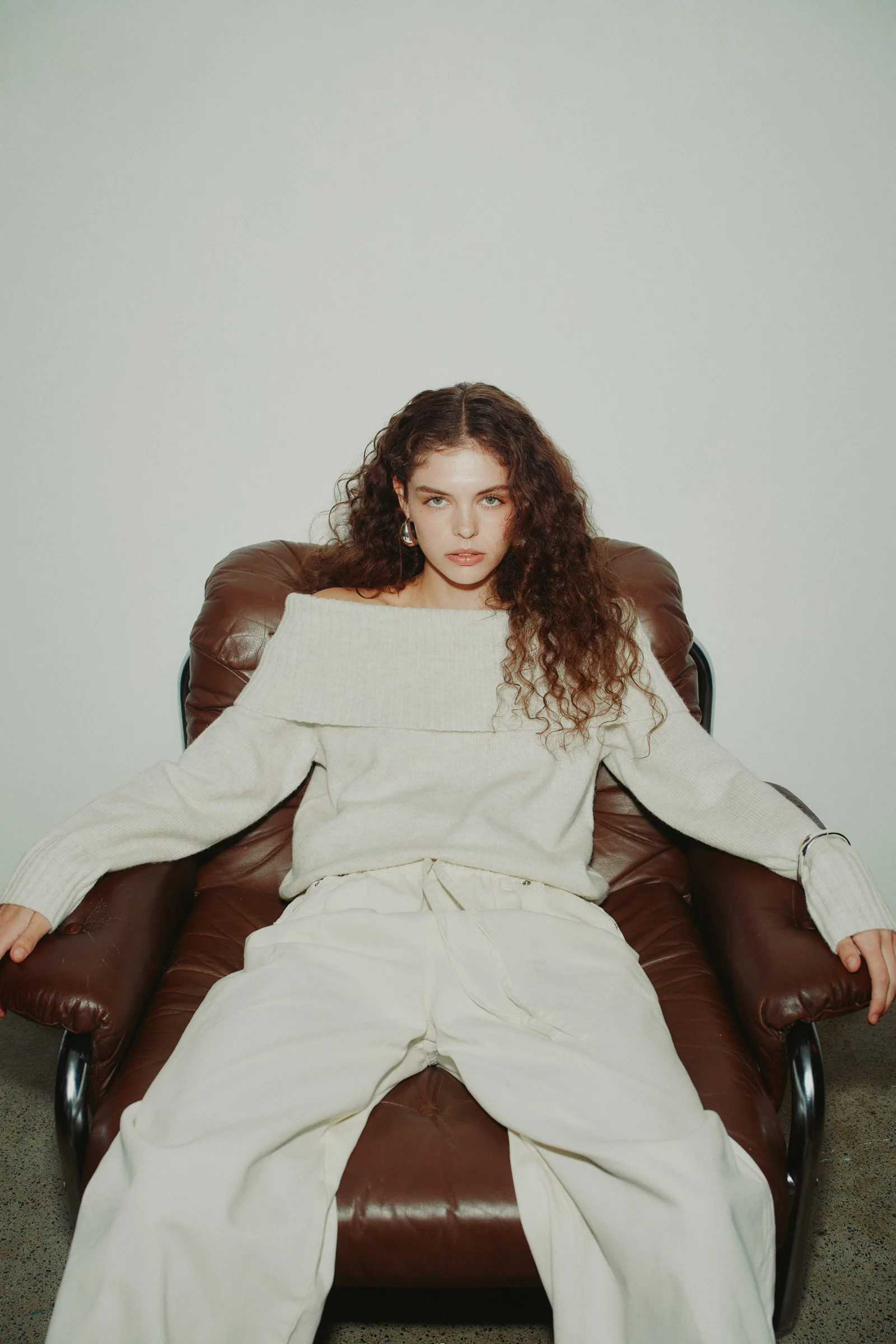 Abbott Off Shoulder Knit IVORY - Image 2