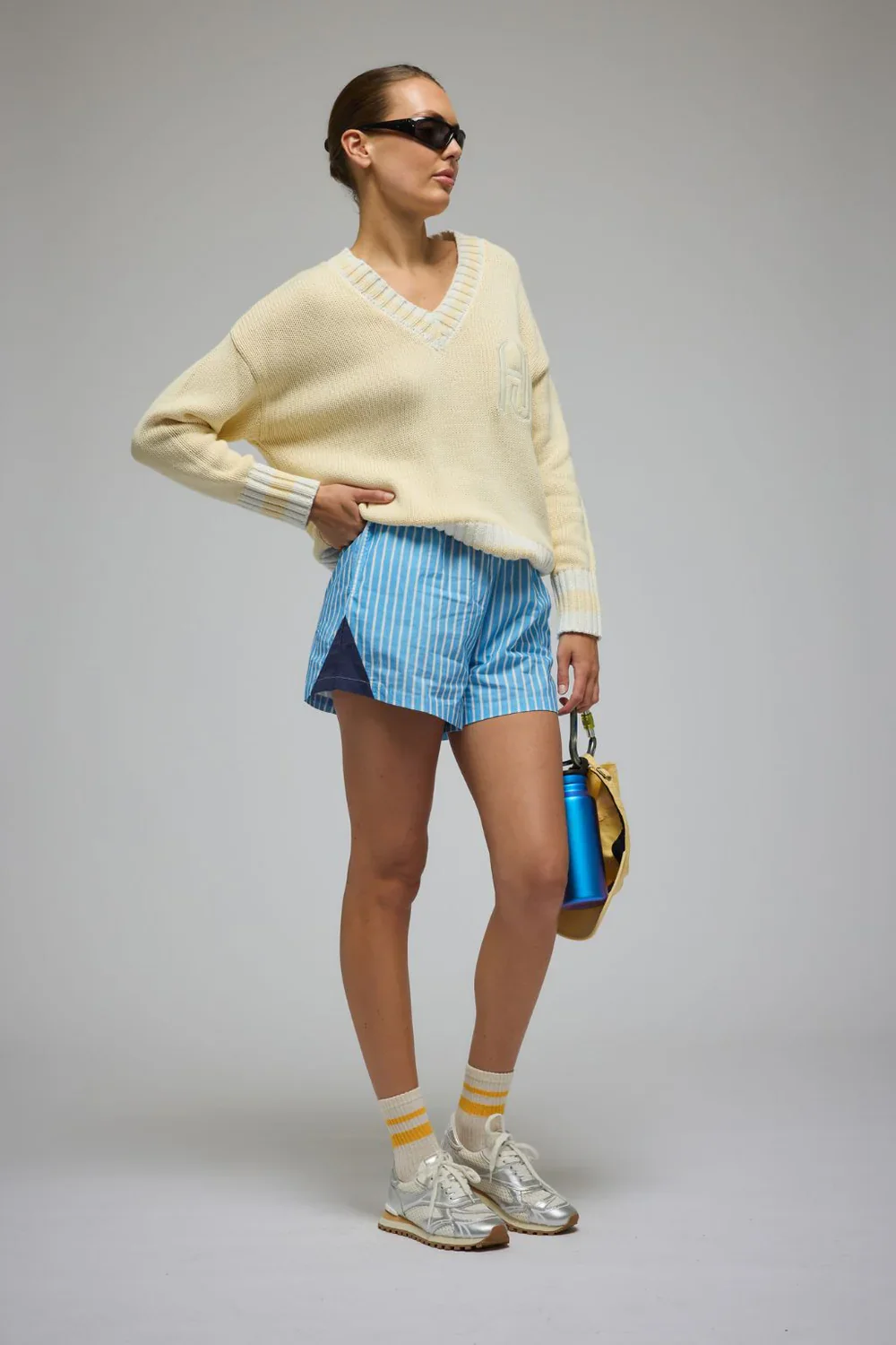 AJ V-Neck Knit Sweater LEMON CREAM - Image 2