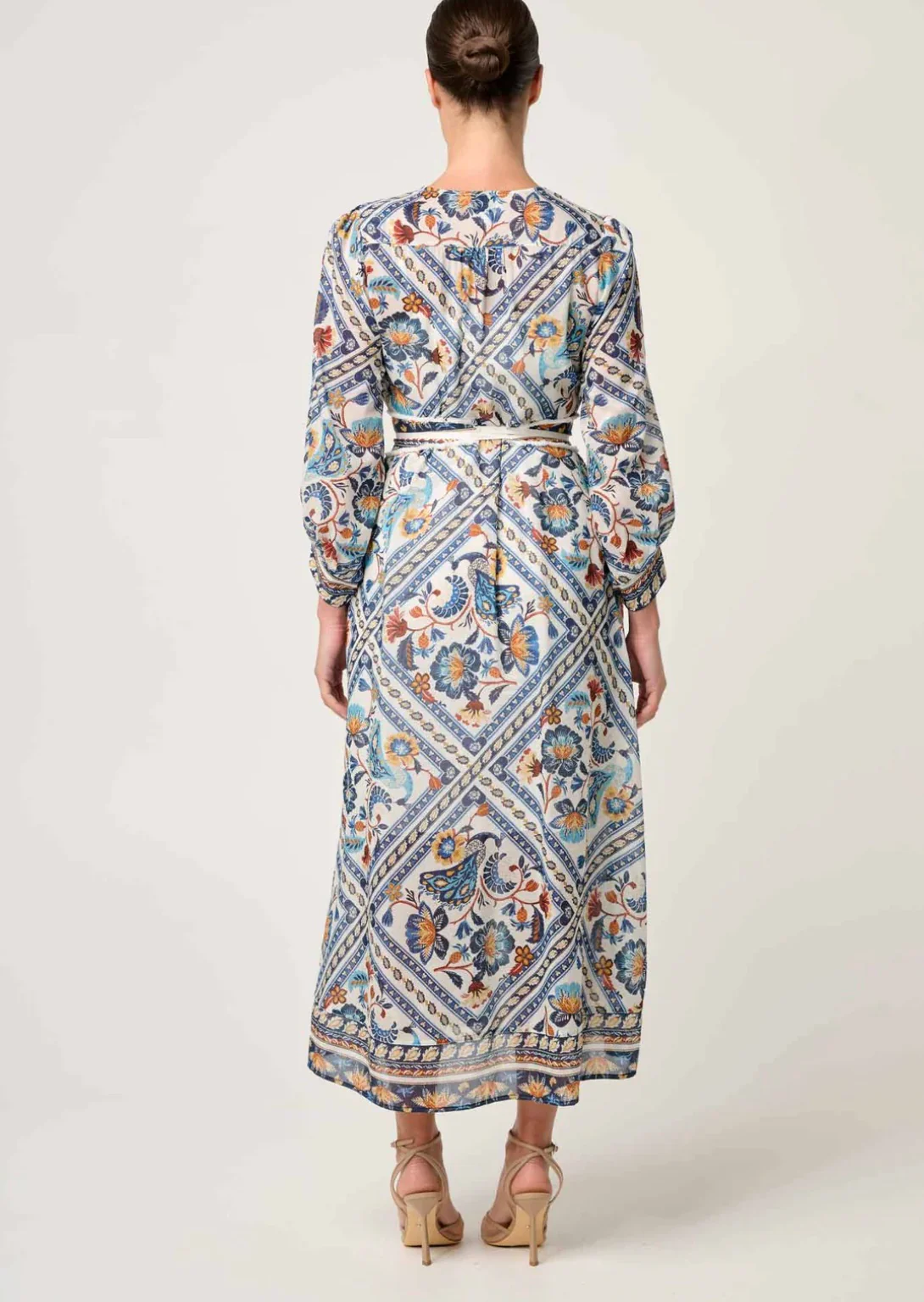 Alexis Silk Cotton Midi Dress in PETINOS FLOROS - Image 5