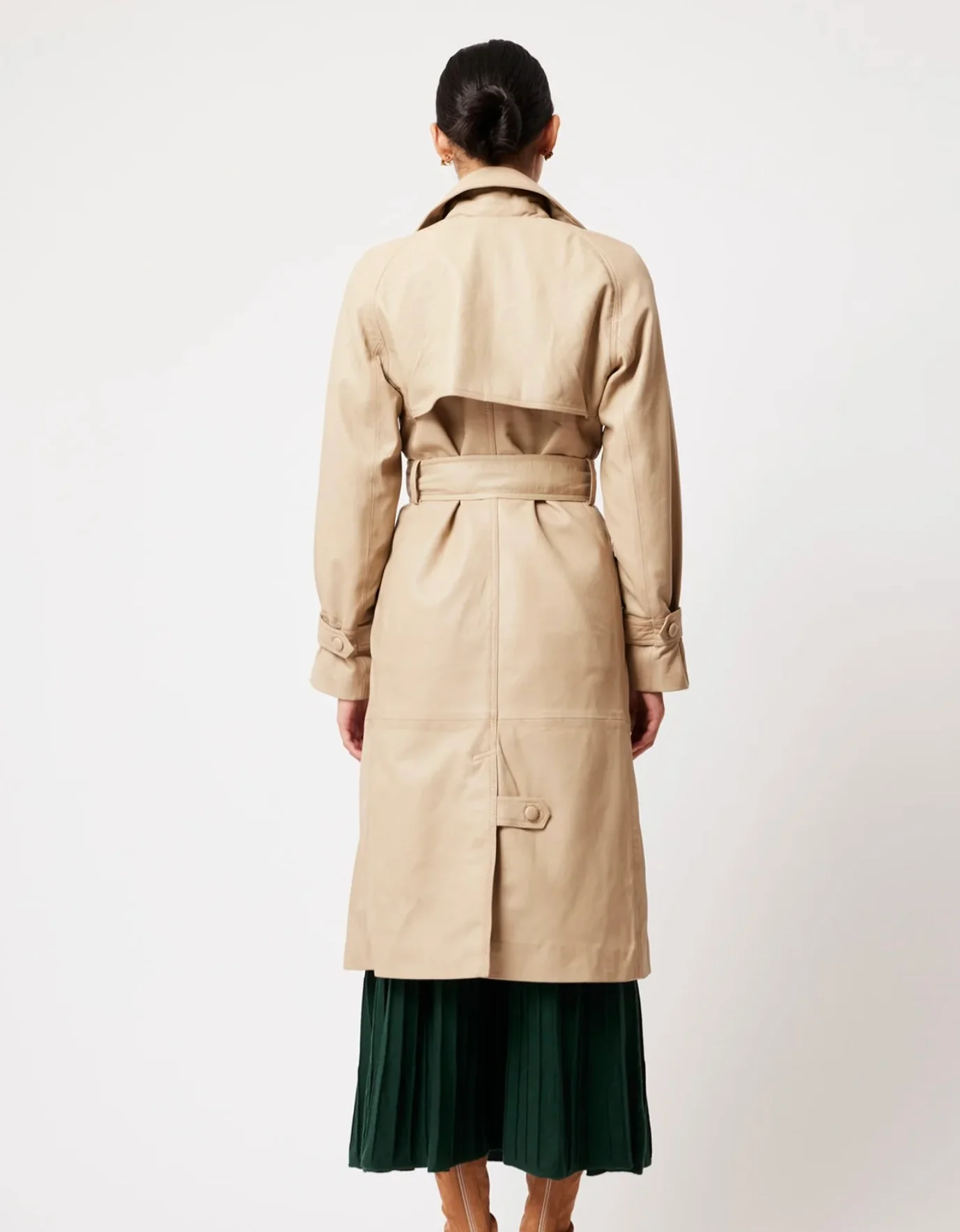 Astra Reglan Sleeve Detailed Leather Trench Coat OATMEAL - Image 4