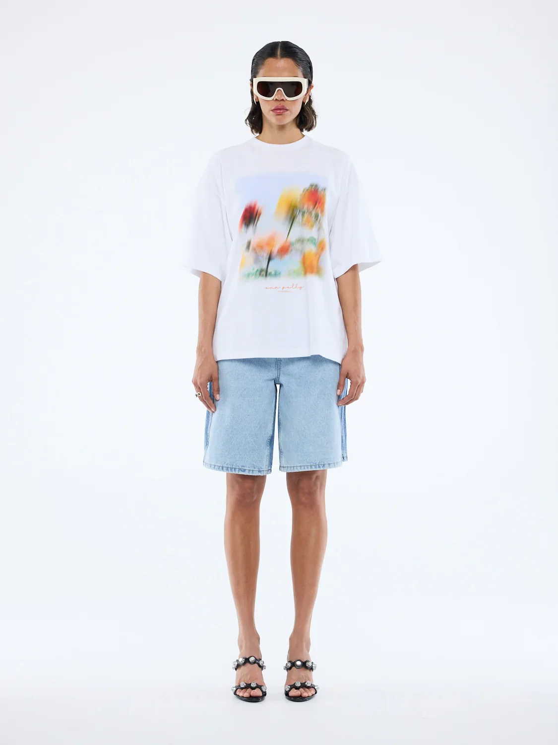 Blurred Daisy Frame Tee WHITE - Image 2