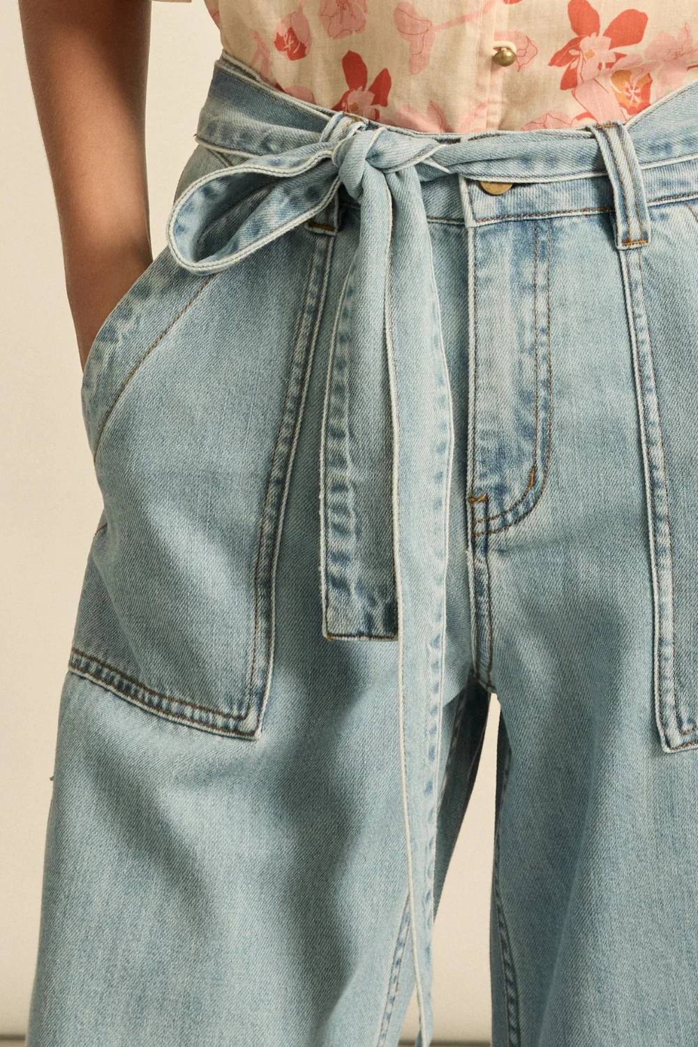 Embark Jean LIGHT WASHED DENIM - Image 4