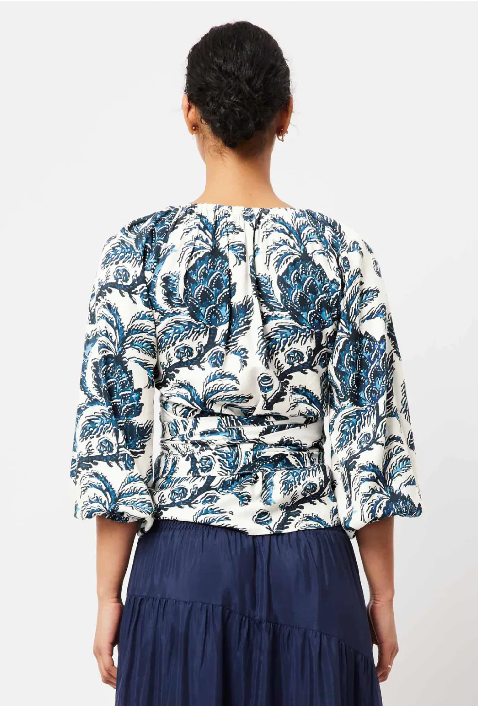 Estelle Linen Wrap Top In Cote D'Azur Pine - Image 4