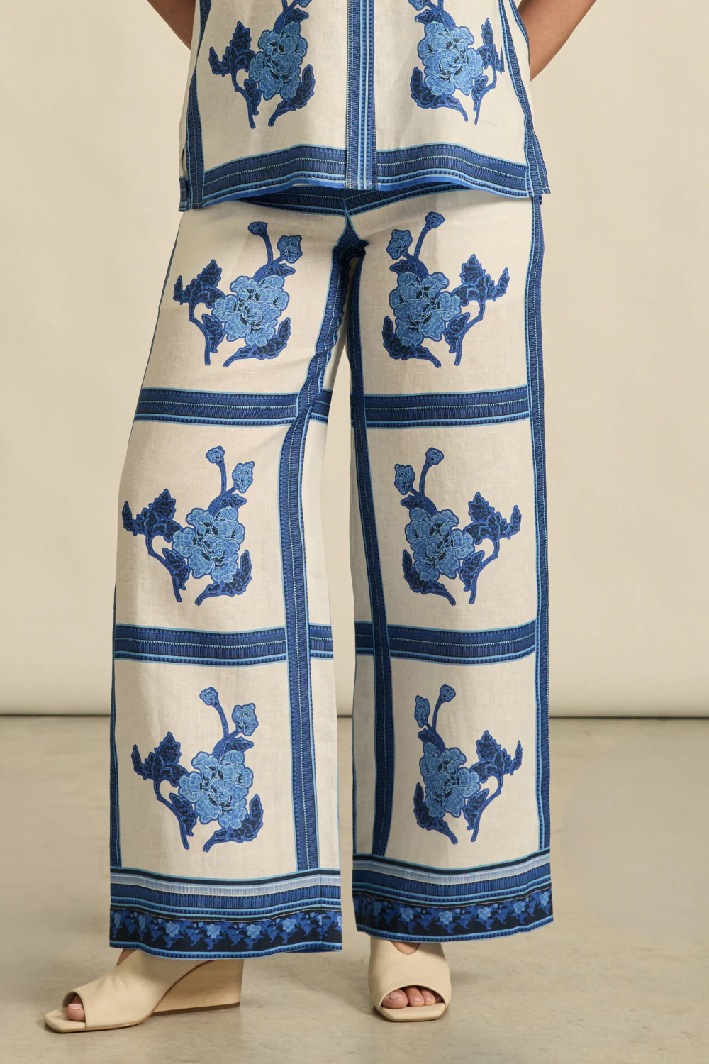 Gesture Pant - AZURE COLLAGE - Image 3