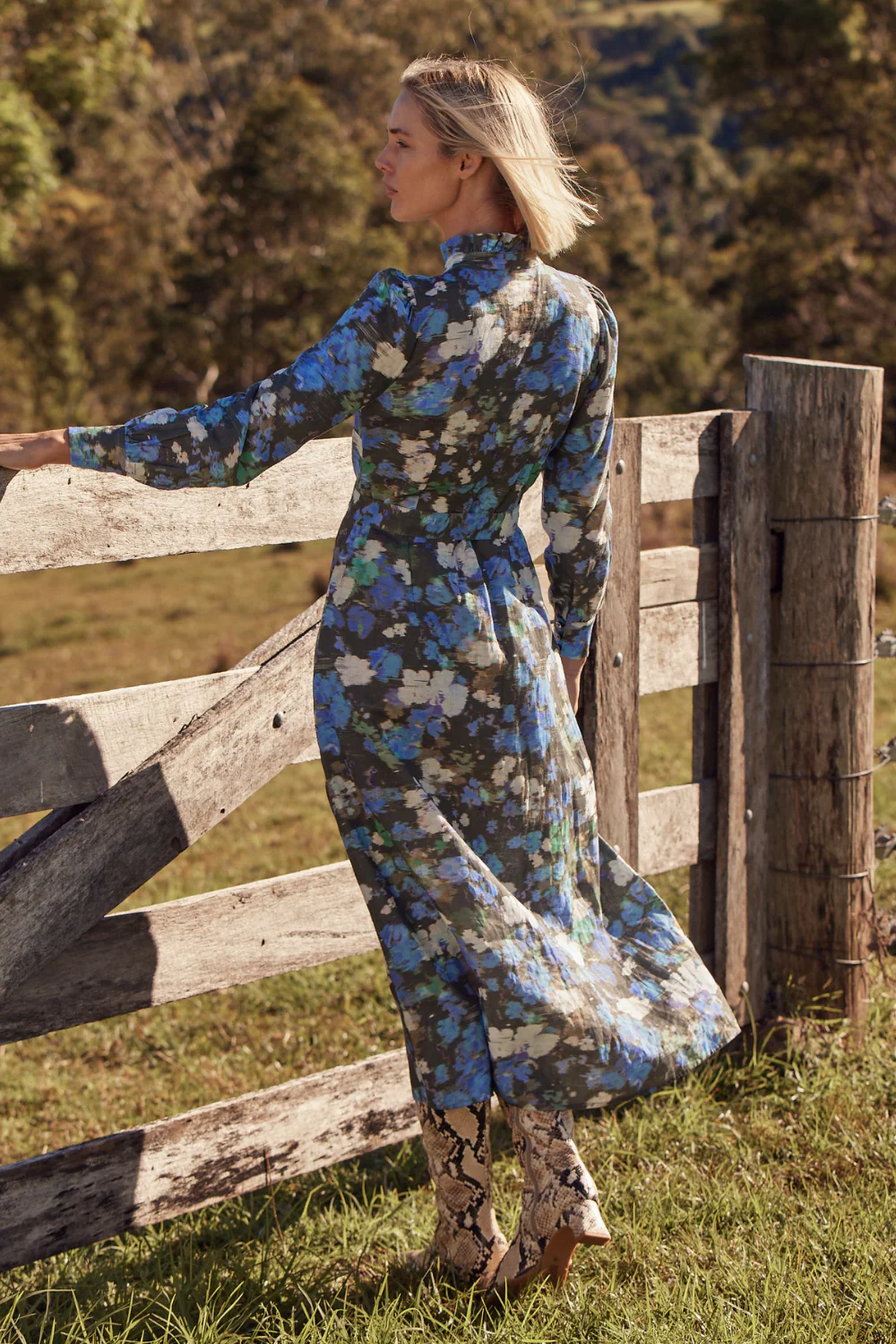 Graduate Dress FOREST BLUR - Image 4