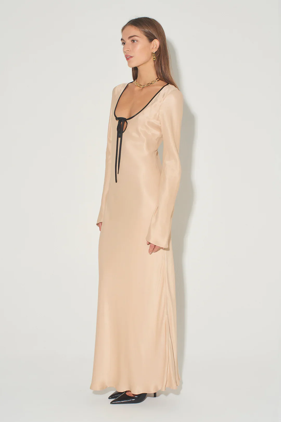 Gwyneth Long Sleeve Maxi Dress Biscotti - Image 3