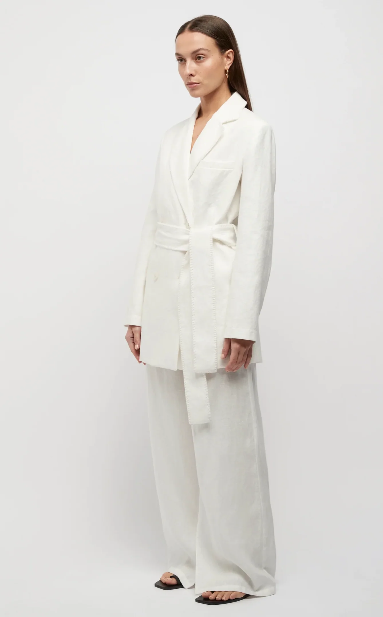 Hayworth Blanket Stitch Linen Blazer White - Image 3