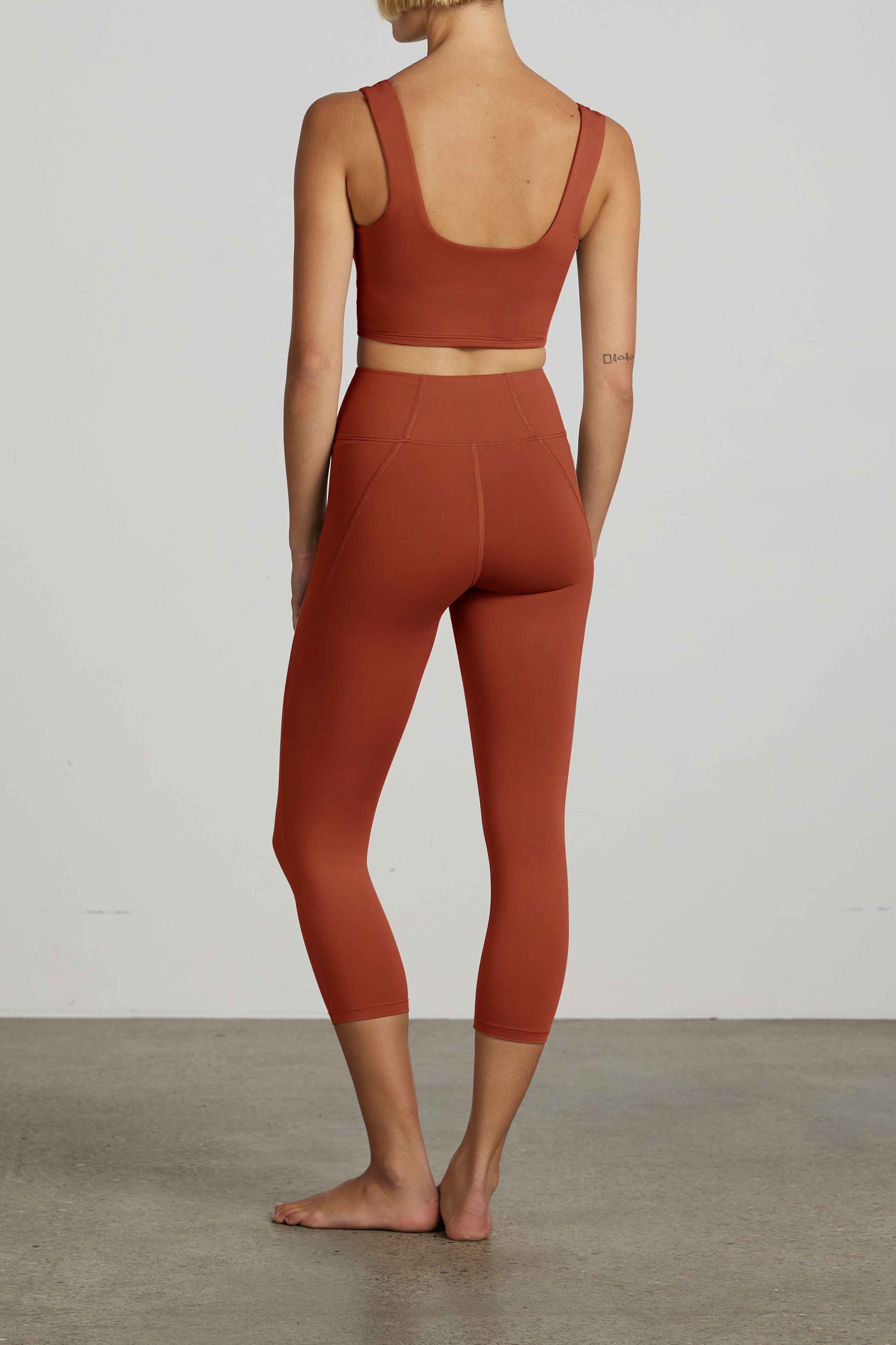Noah Clay Crop Top - Image 4