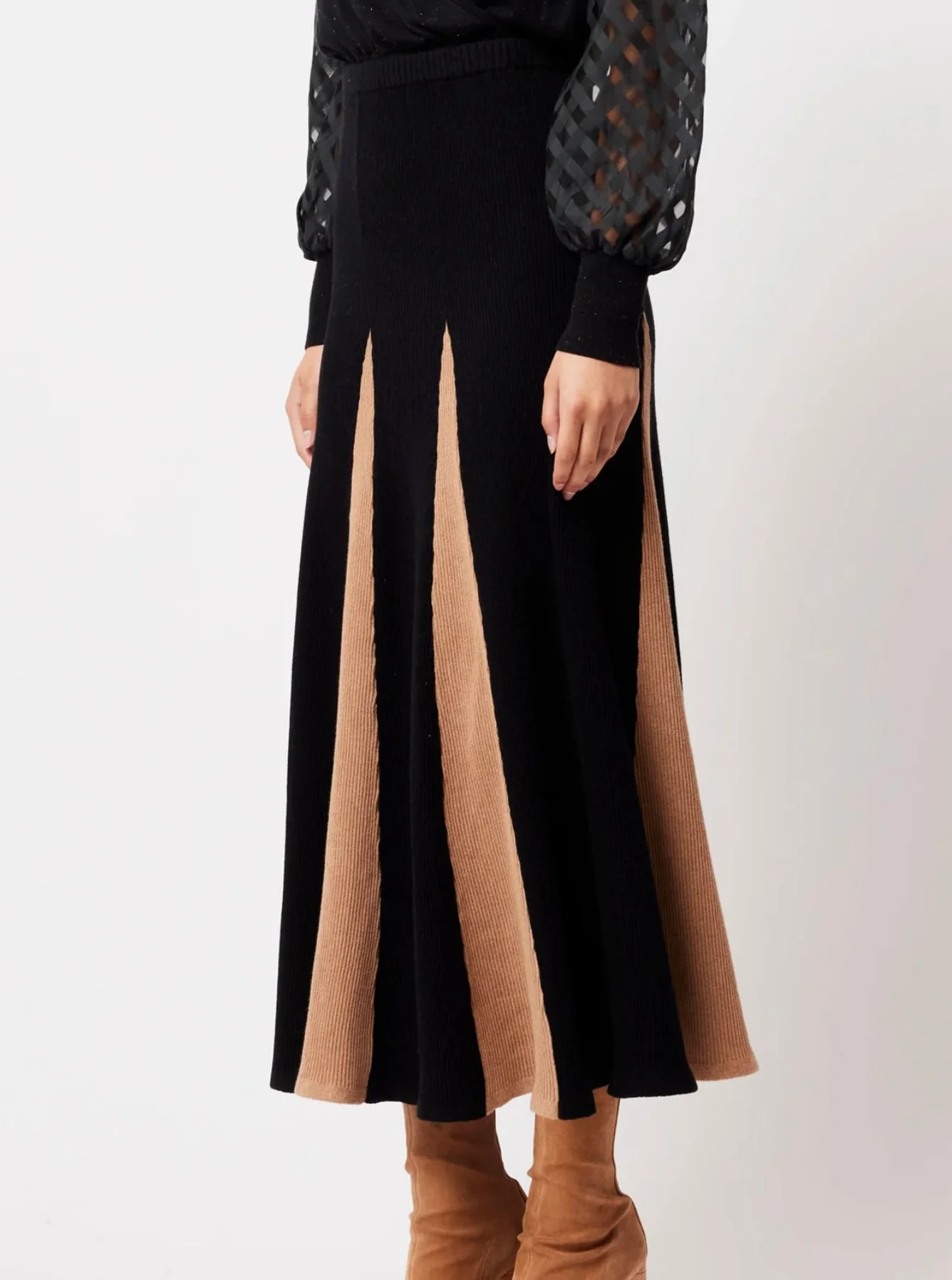 Nova Merino Wool Knit Skirt in BLACK/HUSK - Image 4