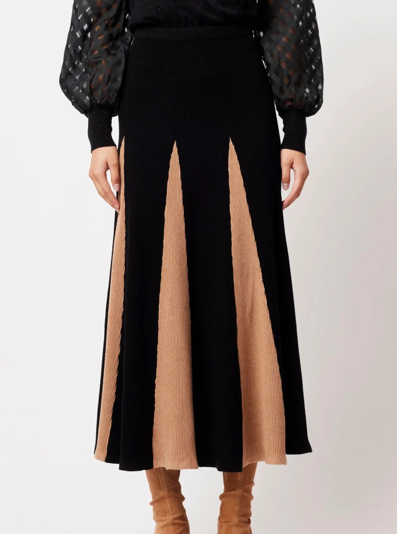 Nova Merino Wool Knit Skirt in BLACK/HUSK - Image 5