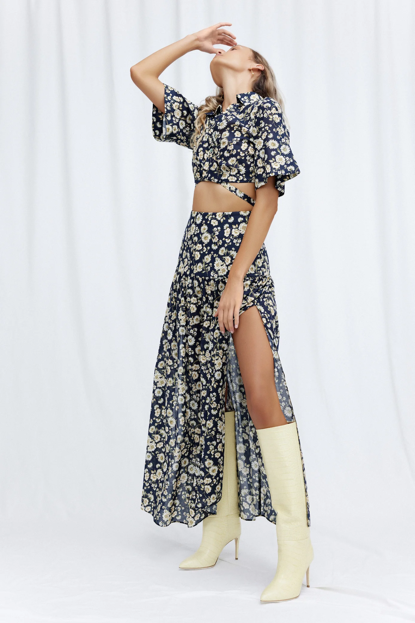 Philippa Shirt Midnight Daisy - Image 5