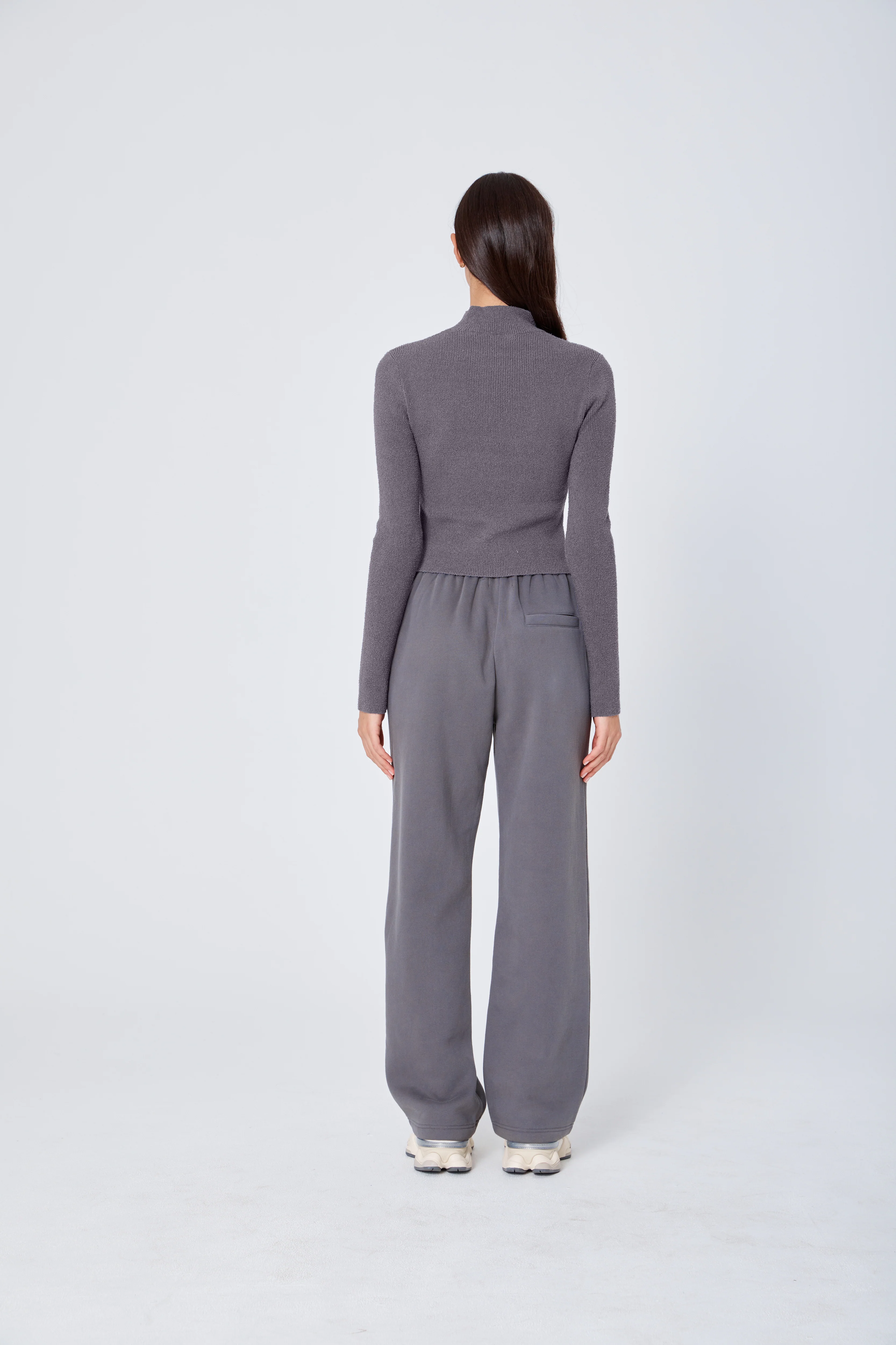 The Long Sleeve Top STONE - Image 3