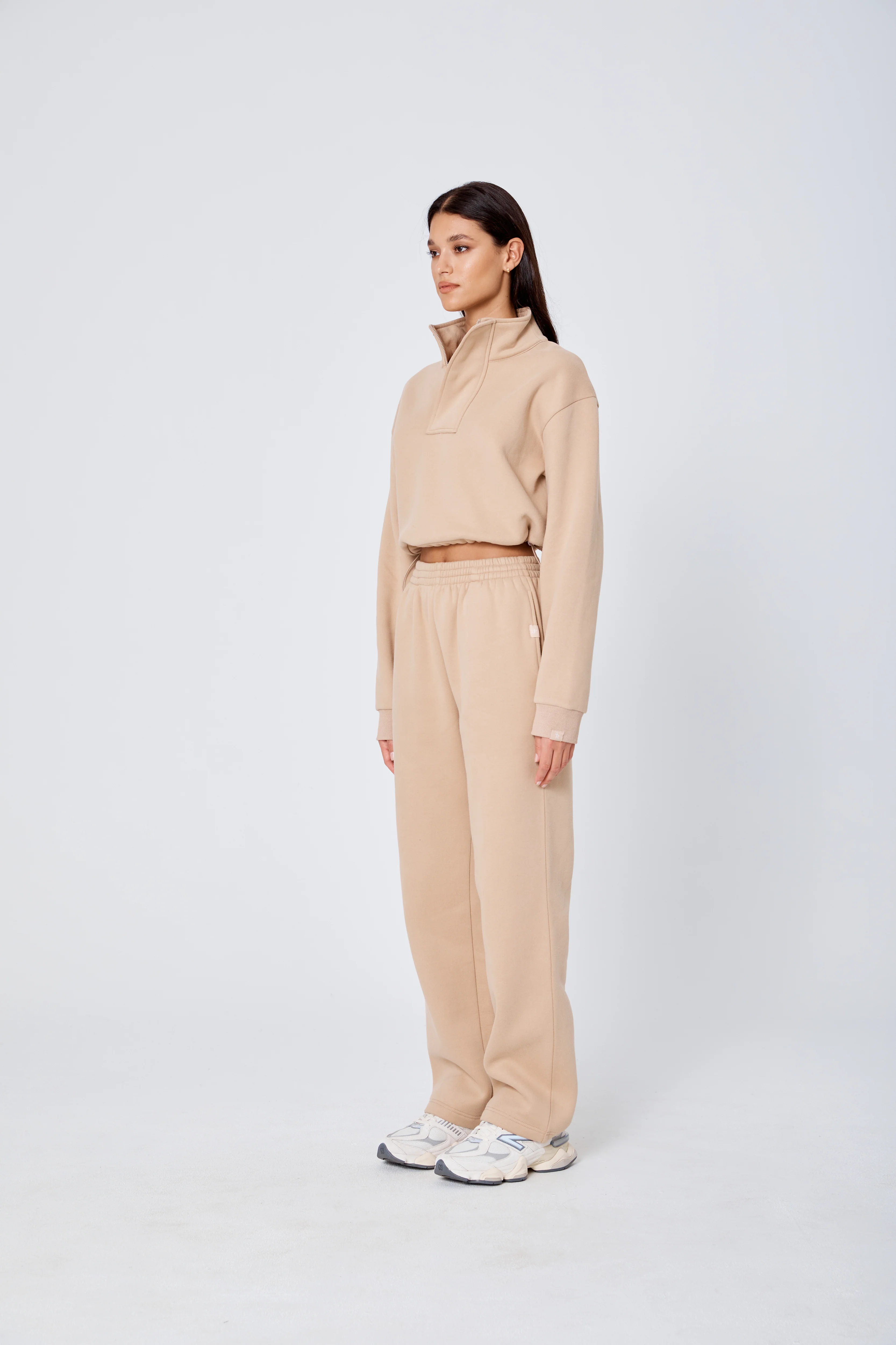 The Straight Leg Track Pant SAND - Image 7