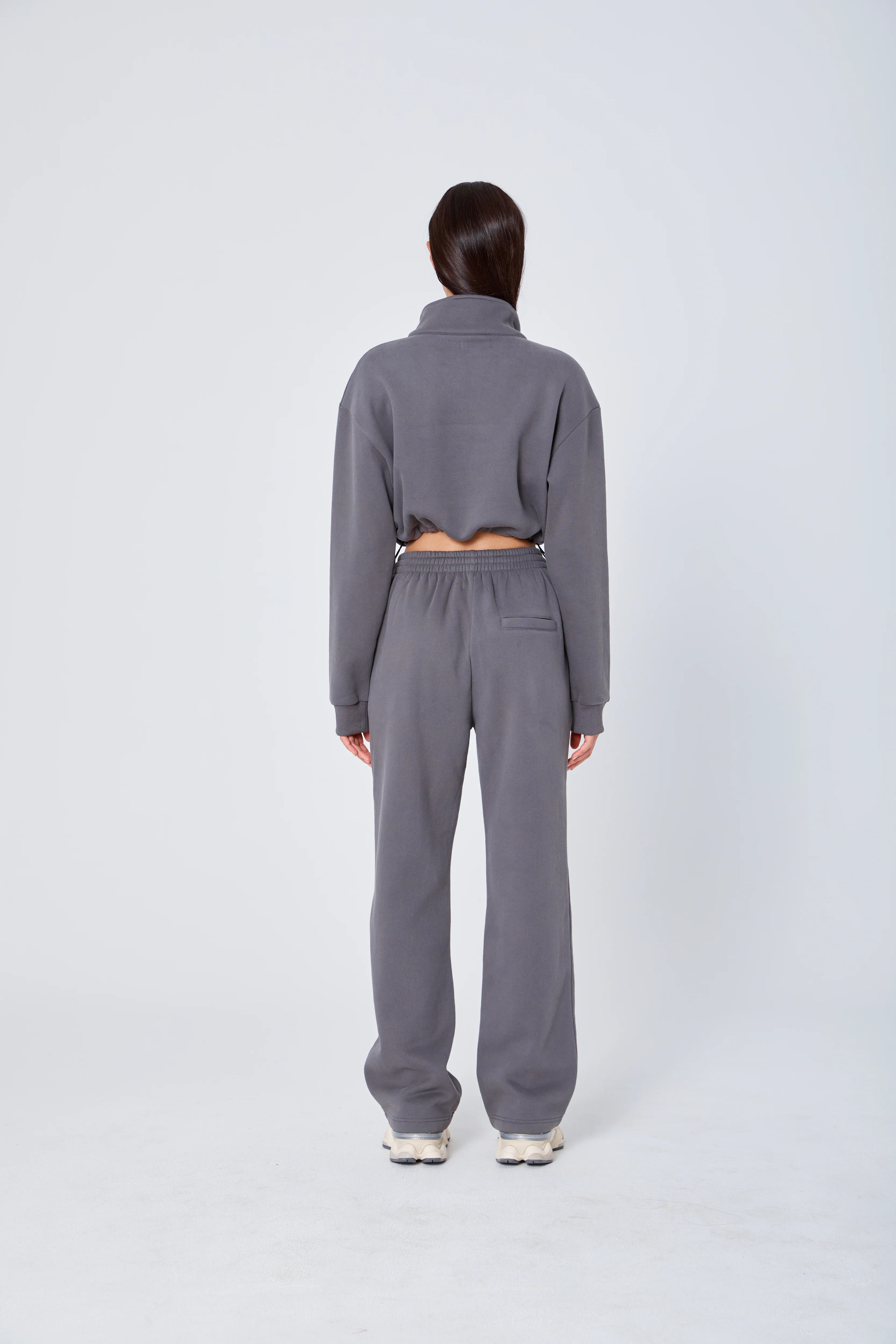 The Straight Leg Track Pant STONE - Image 3