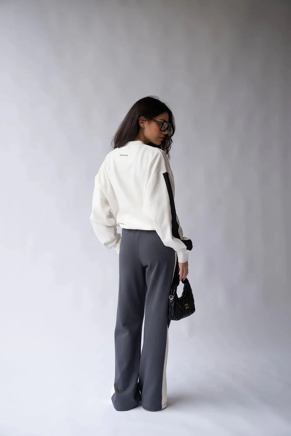 Tokyo Sweatshirt WARM WHITE - Image 6