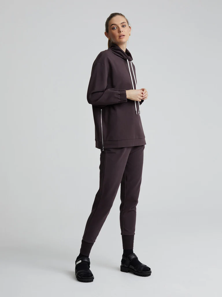 Warwick Sweatshirt Chocolate Plum - Image 5